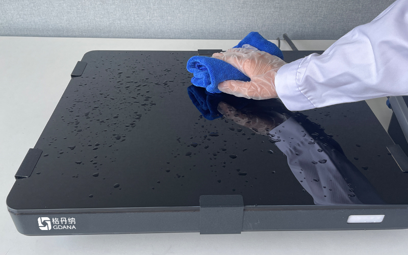 格丹納陶瓷加熱板的日常保養(yǎng)小課堂