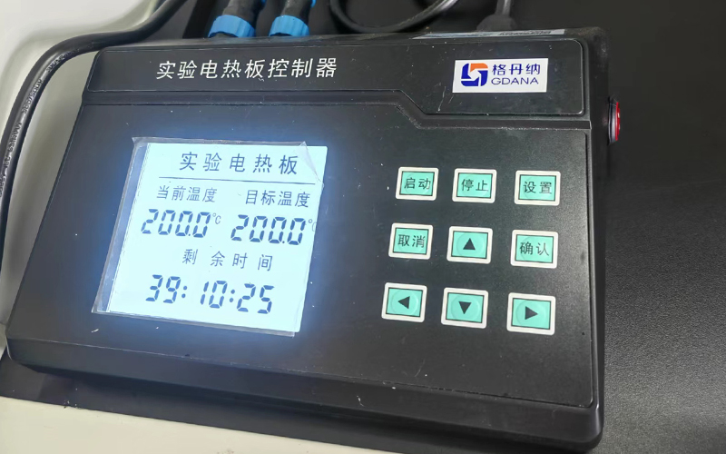 實(shí)驗電熱板的加熱速度快